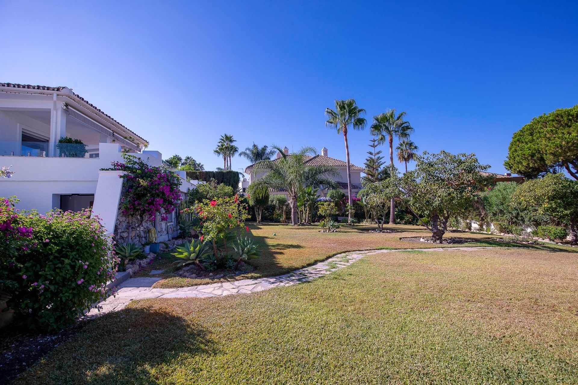 Huis in San Pedro de Alcántara, Andalusië 10962404