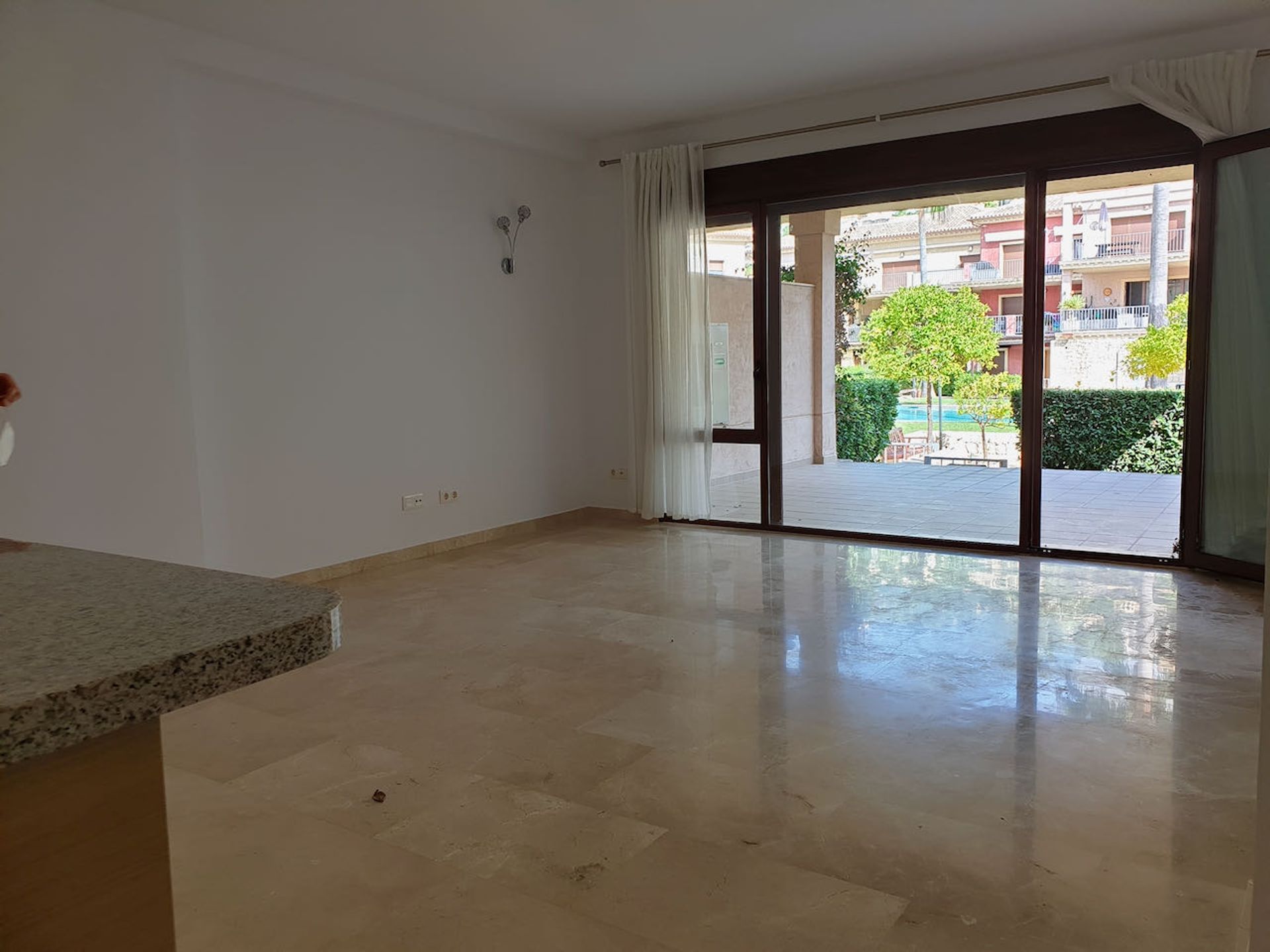 Condominium dans Benimallunt, Valence 10962473