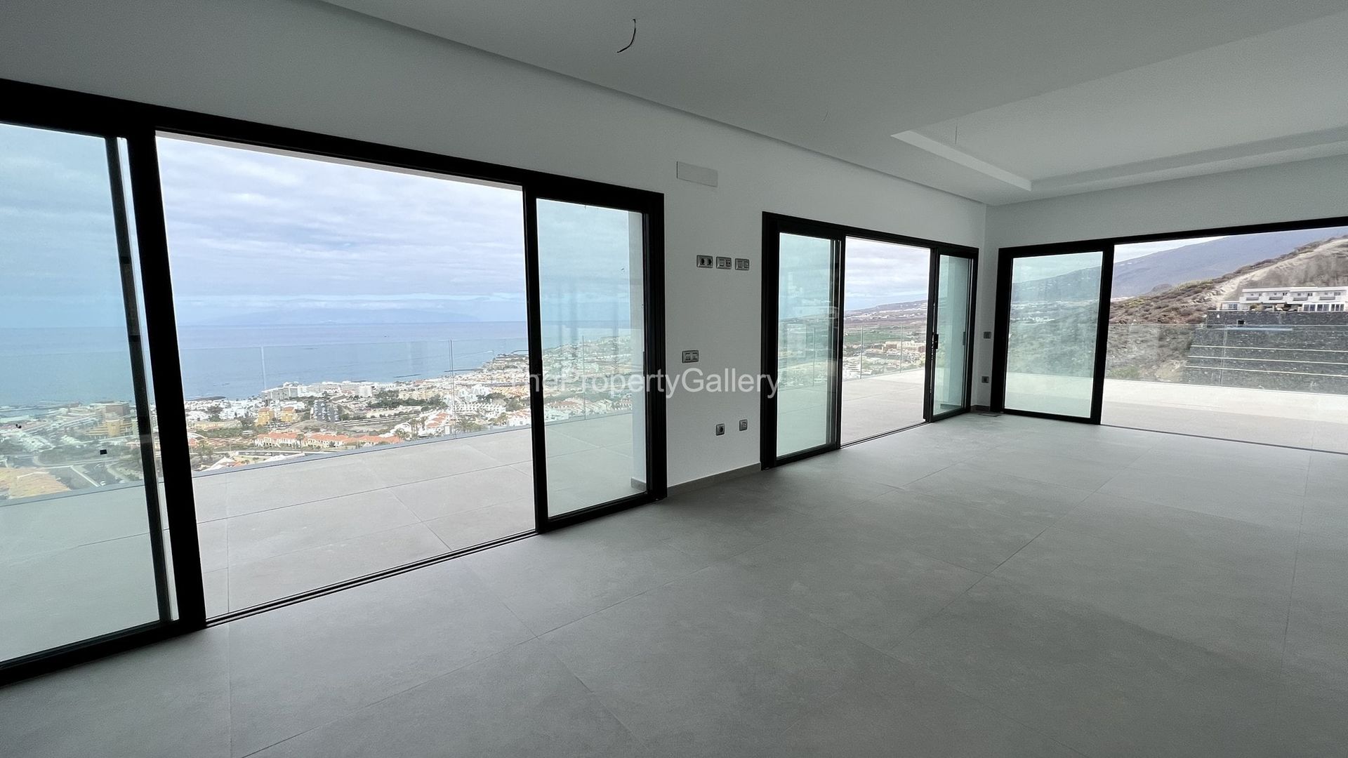 Condominium in El Guincho, Canary Islands 10962614