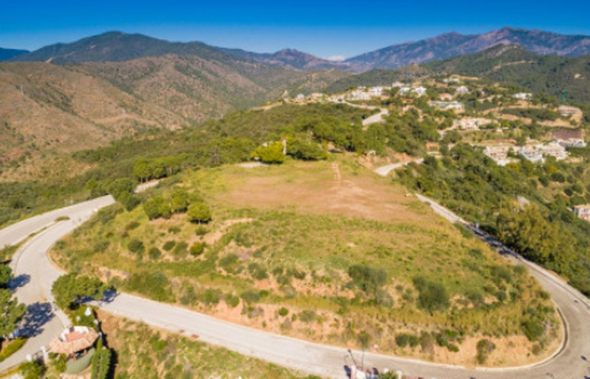 Tierra en Estepona, Andalucía 10962988