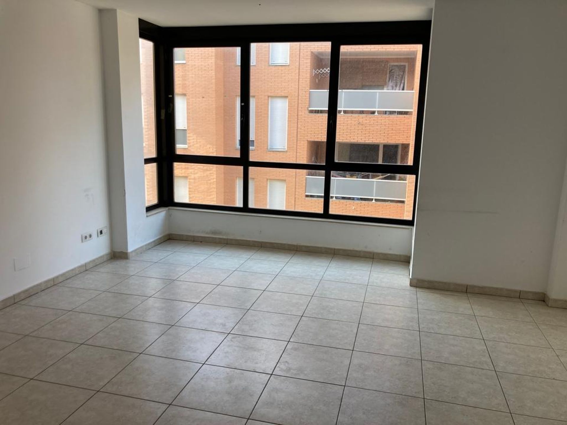 Condominium in Mirandes, Comunidad Valenciana 10962996