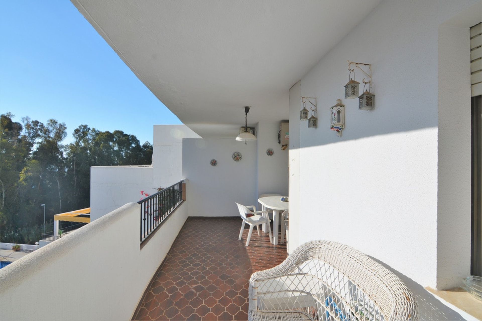 Condominium in Las Lagunas de Mijas, Andalucía 10963259