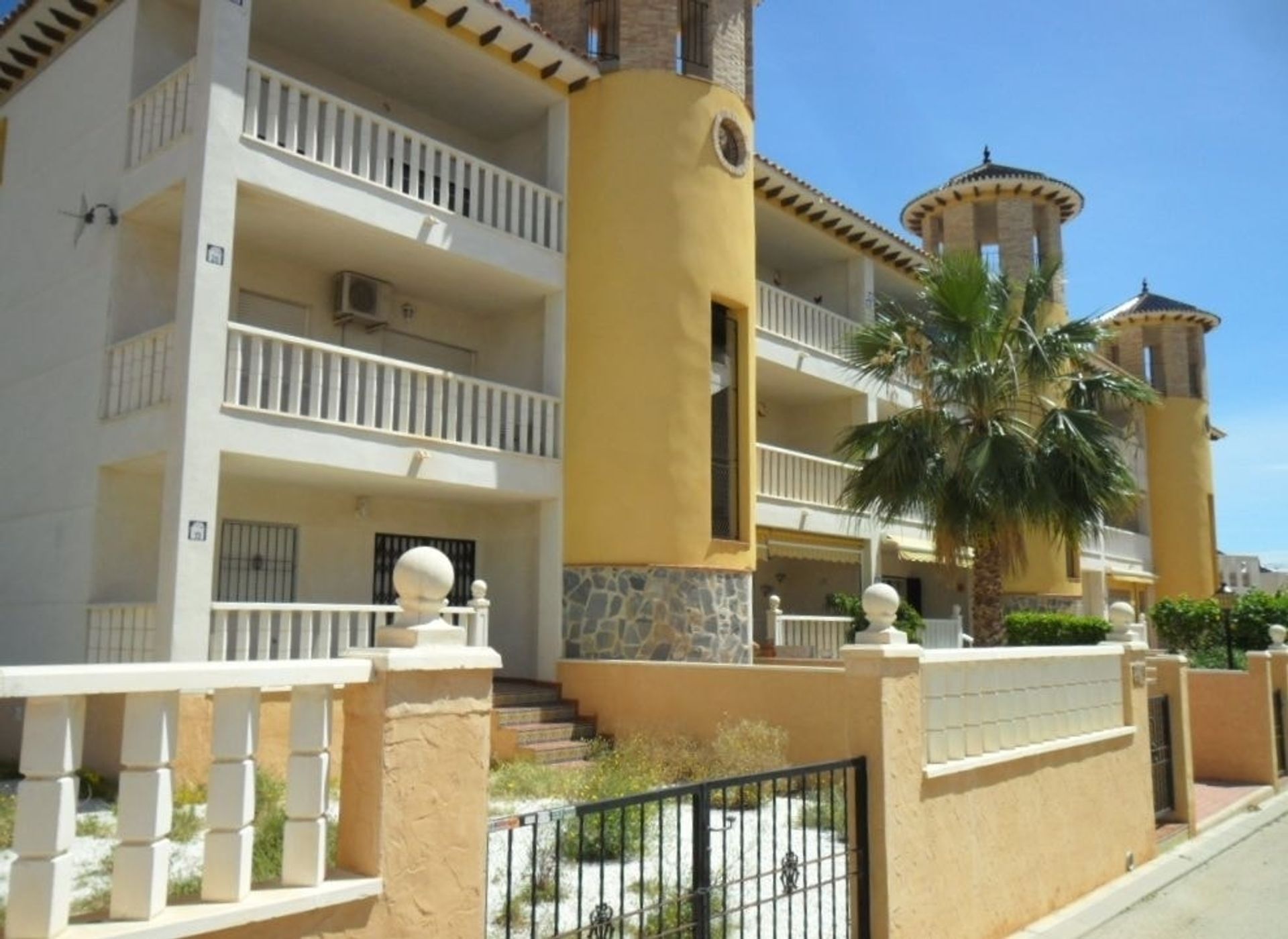 Condominio nel Alicante (Alacant), Comunidad Valenciana 10963292