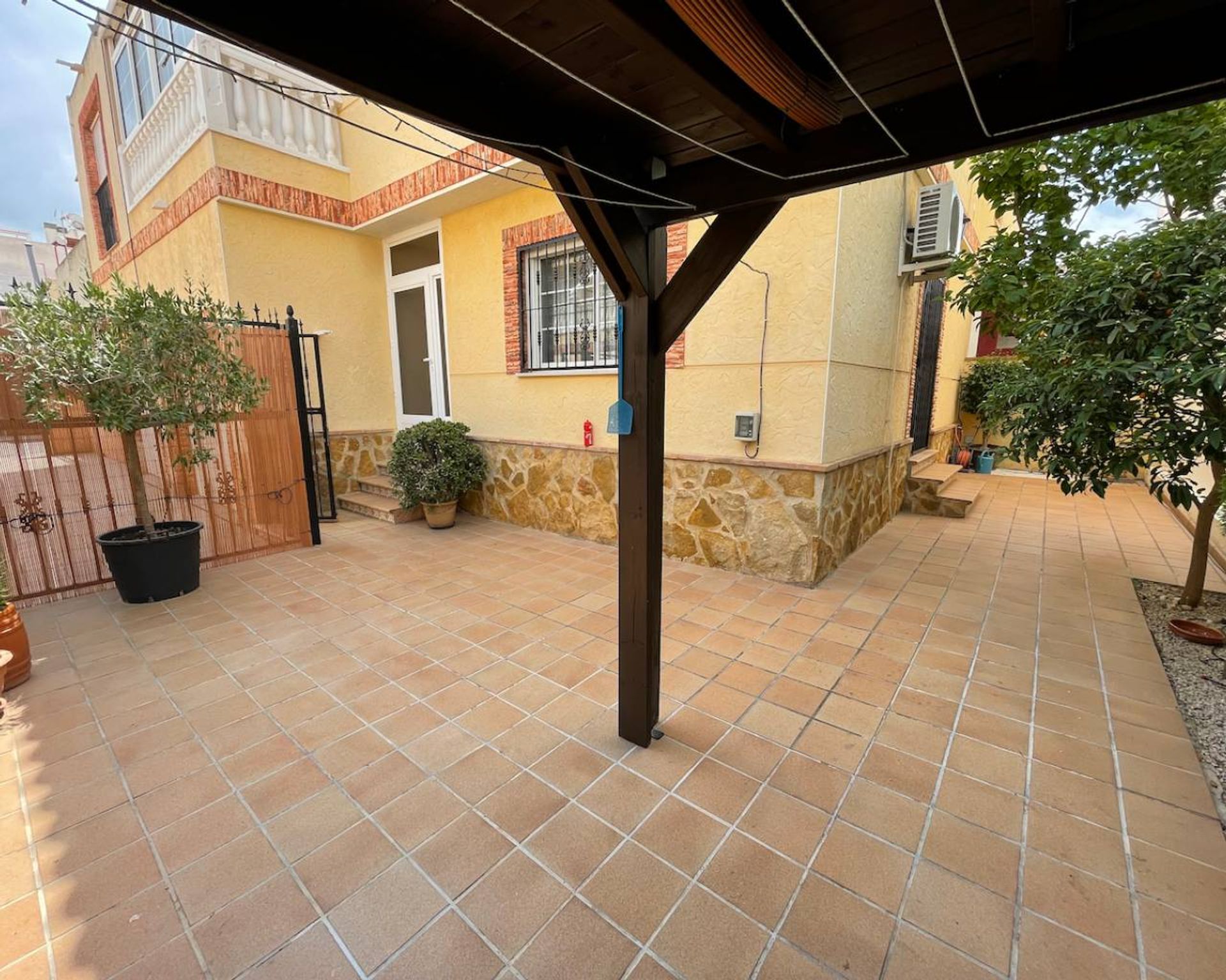 بيت في Algorfa, Comunidad Valenciana 10963459