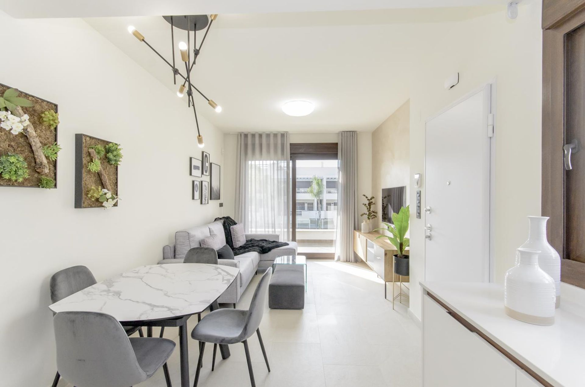 Condominio nel Torrevieja, Comunidad Valenciana 10964590