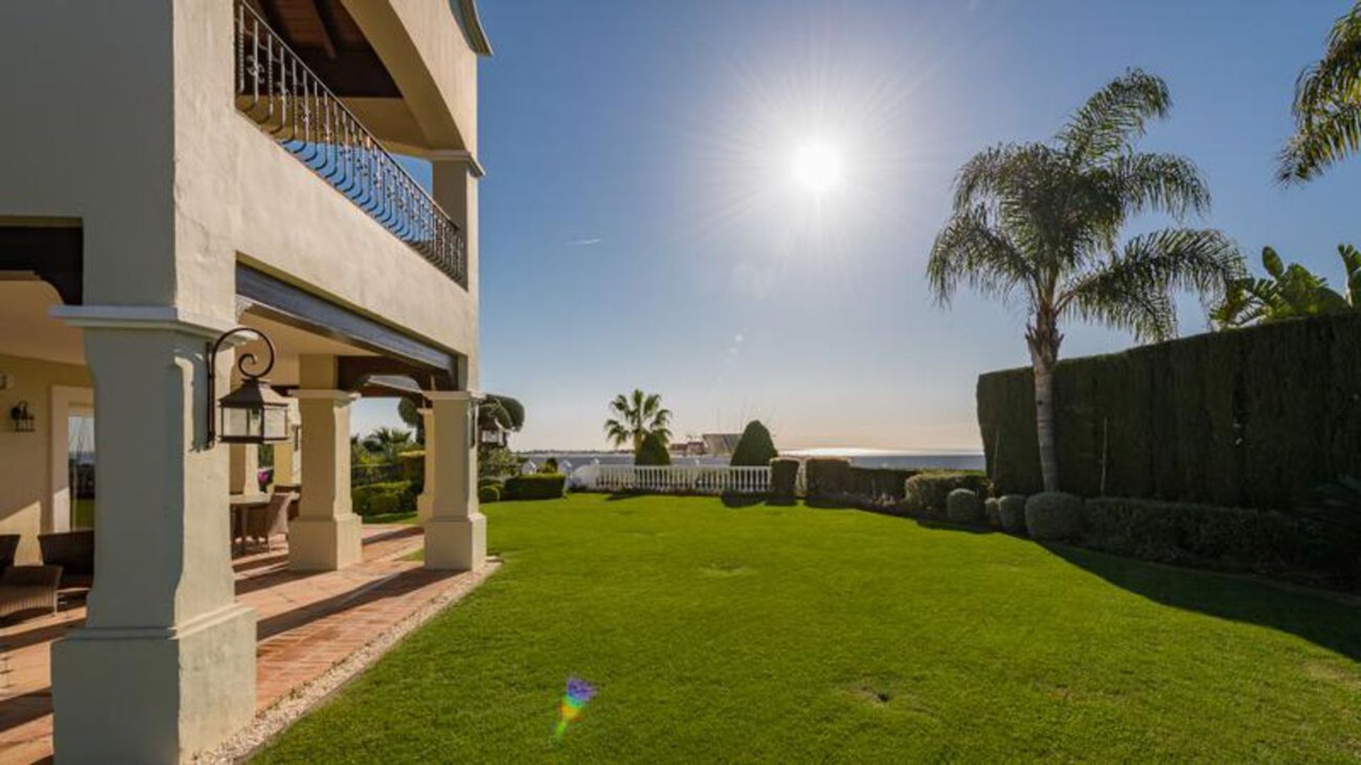 House in Benahavís, Andalucía 10964778