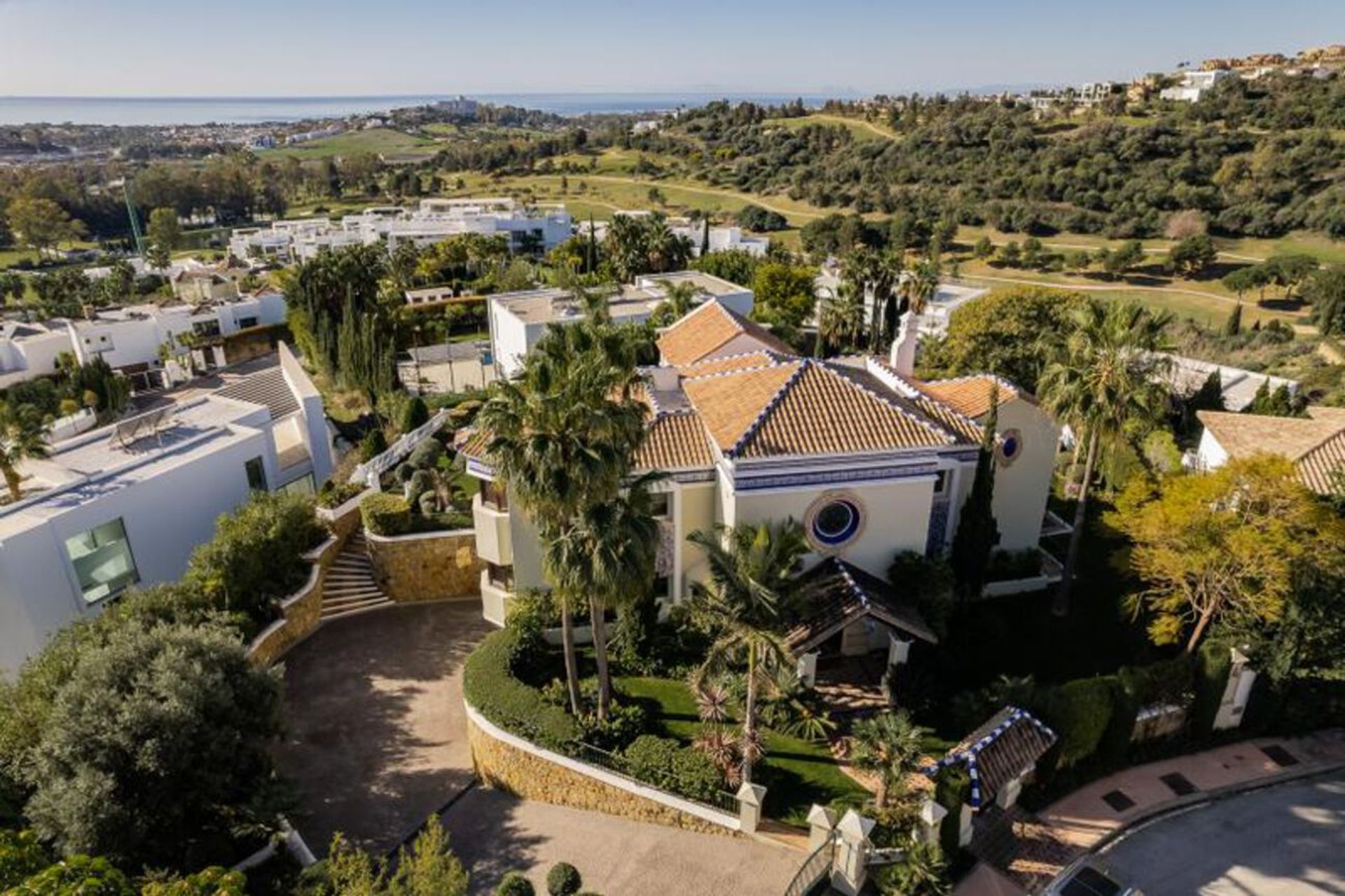 House in Benahavís, Andalucía 10964778