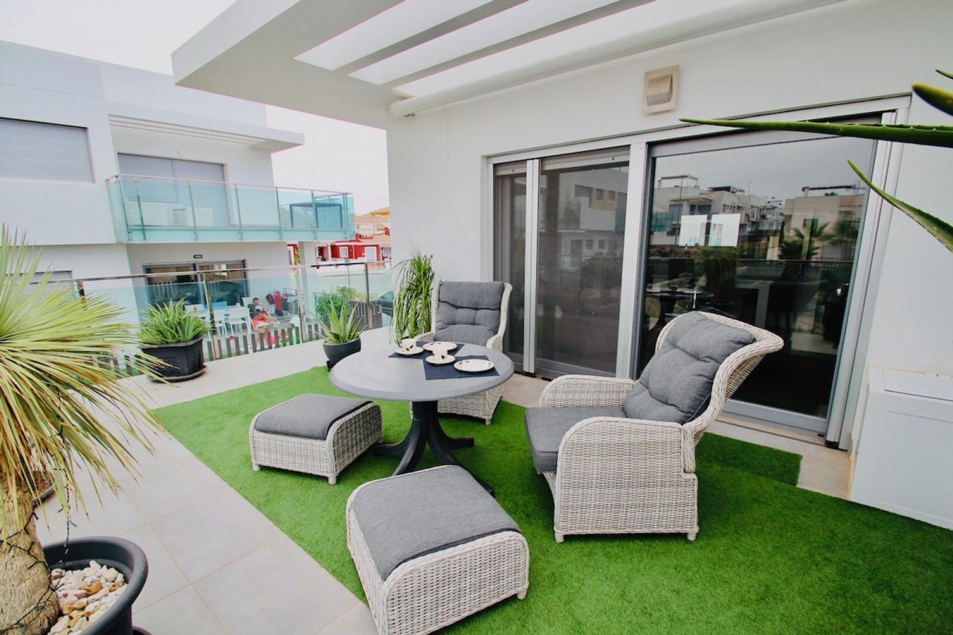 Condominium in Alicante, Valencian Community 10964796