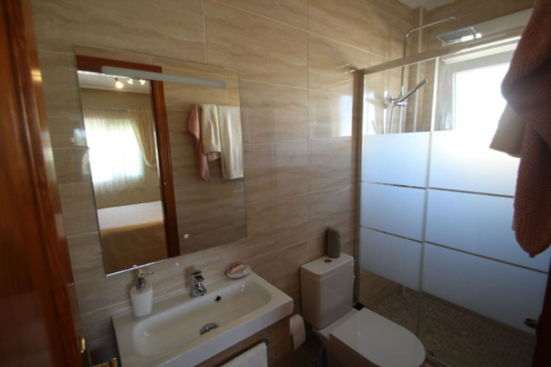 Haus im Alicante (Alacant), Comunidad Valenciana 10965489