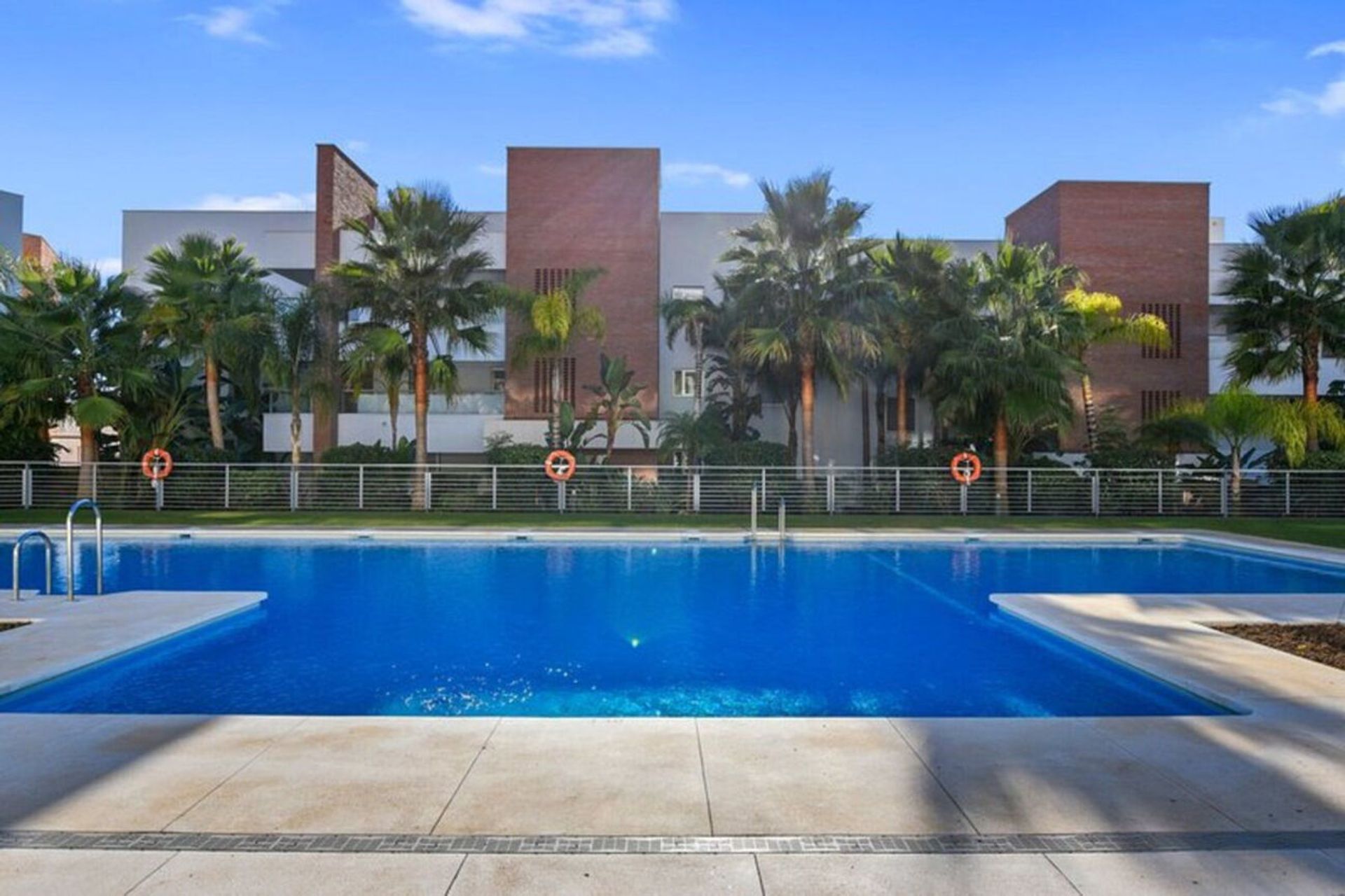 Condominio en Benahavís, Andalucía 10965595