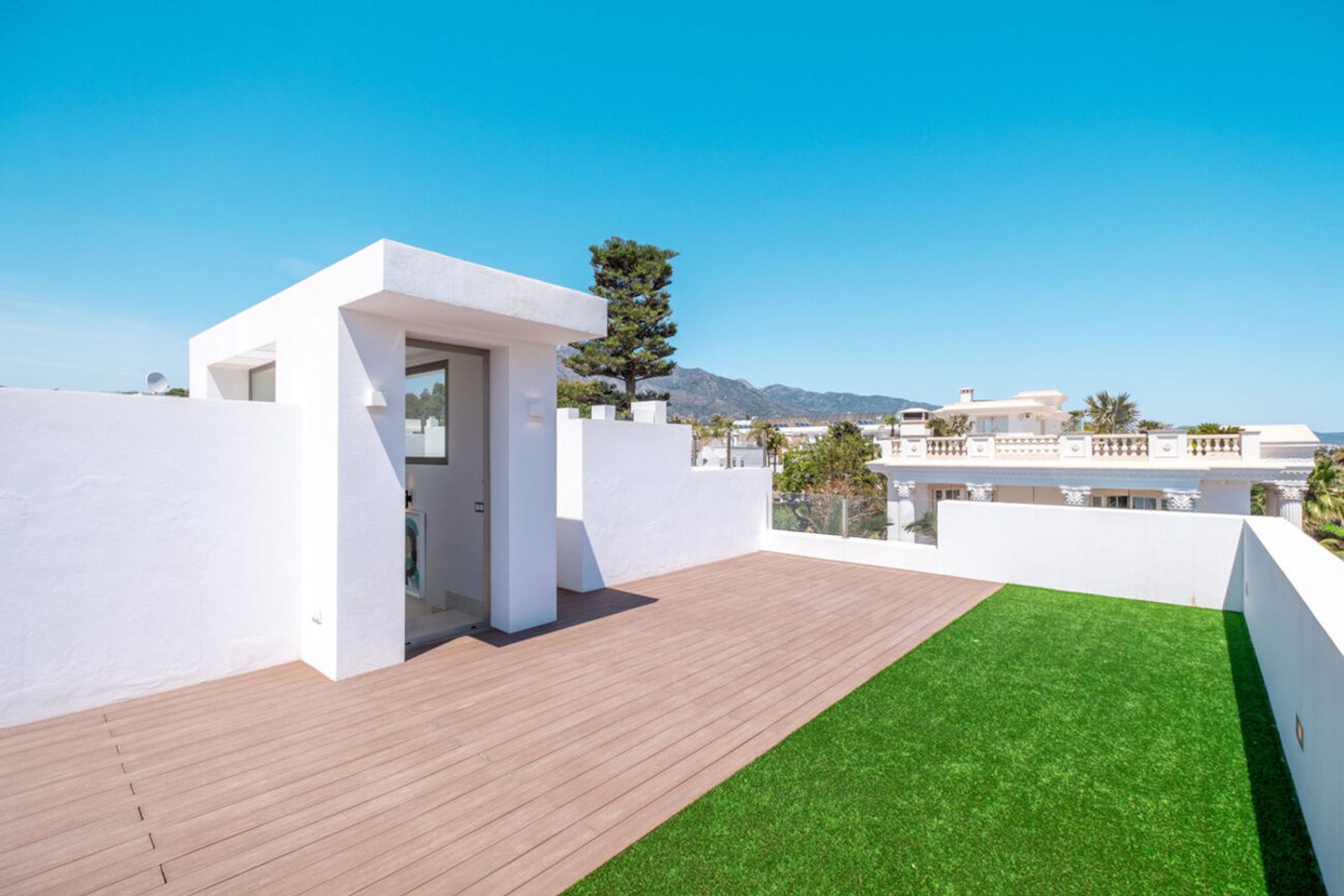 rumah dalam Marbella, Andalucía 10965974