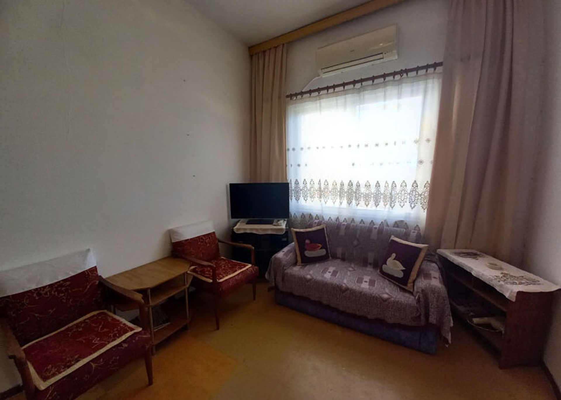 casa no Chania, Criti 10966724