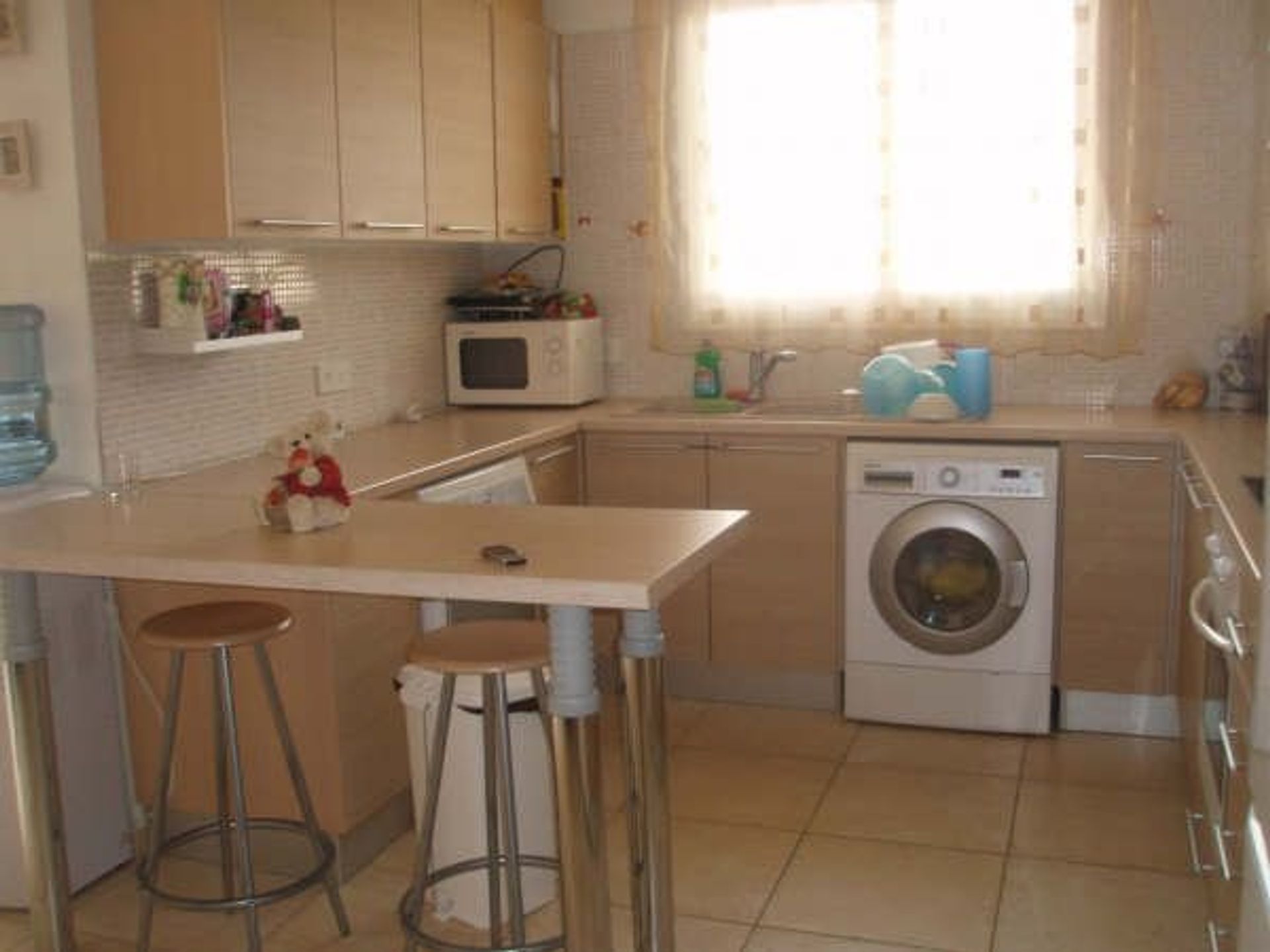 Osakehuoneisto sisään Larnaca, Larnaca 10967680