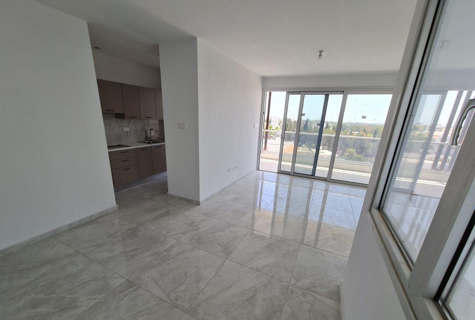 Osakehuoneisto sisään Larnaca, Larnaca 10968705