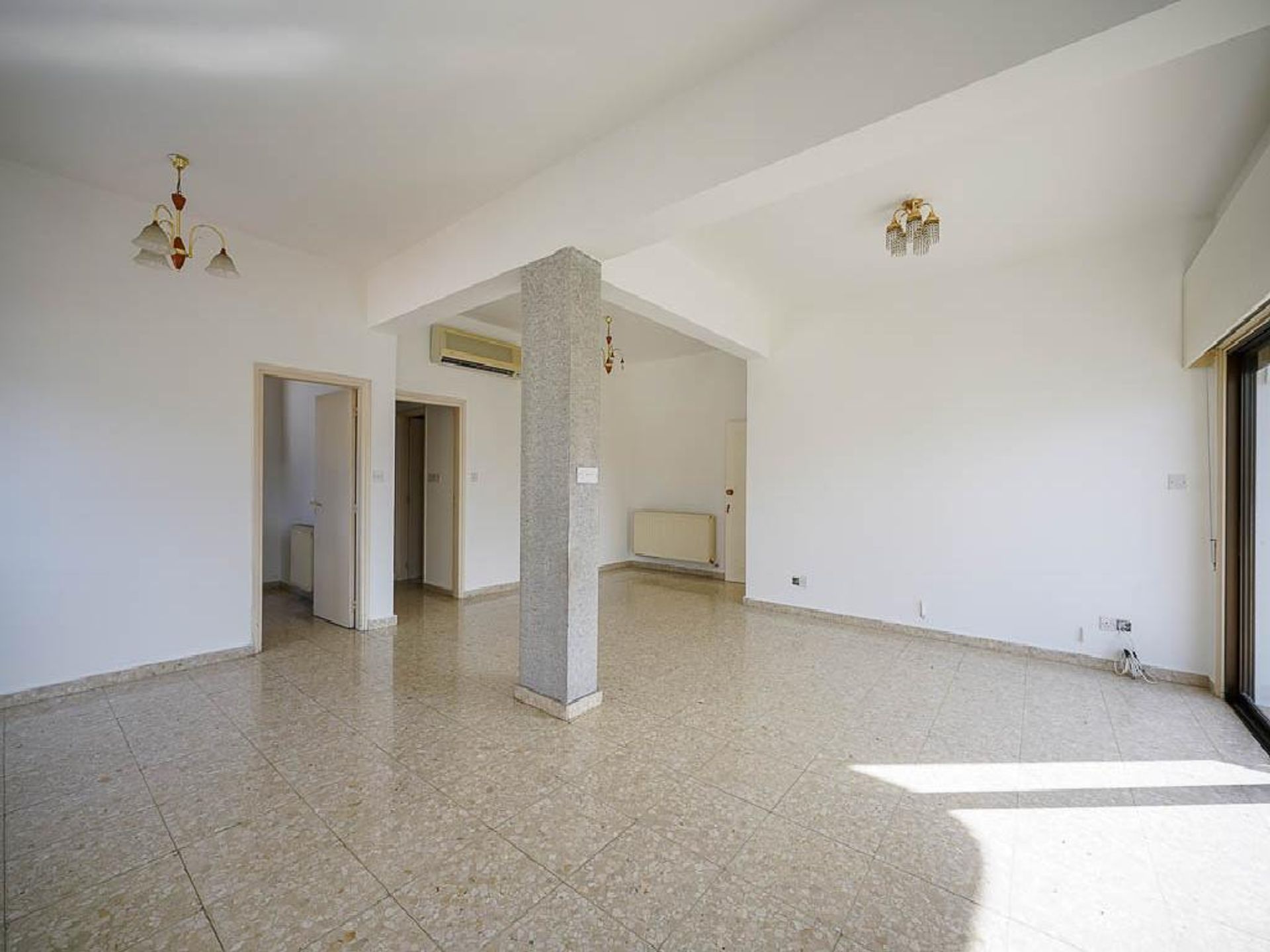 Condominium in Nicosia, Lefkosia 10968875