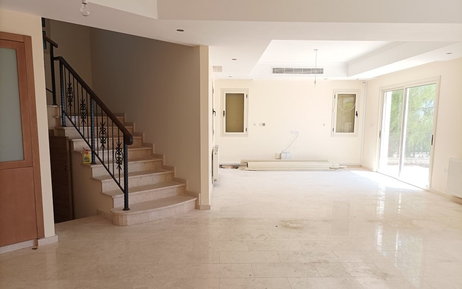 Hus i Agios Tychon, Larnaka 10969327