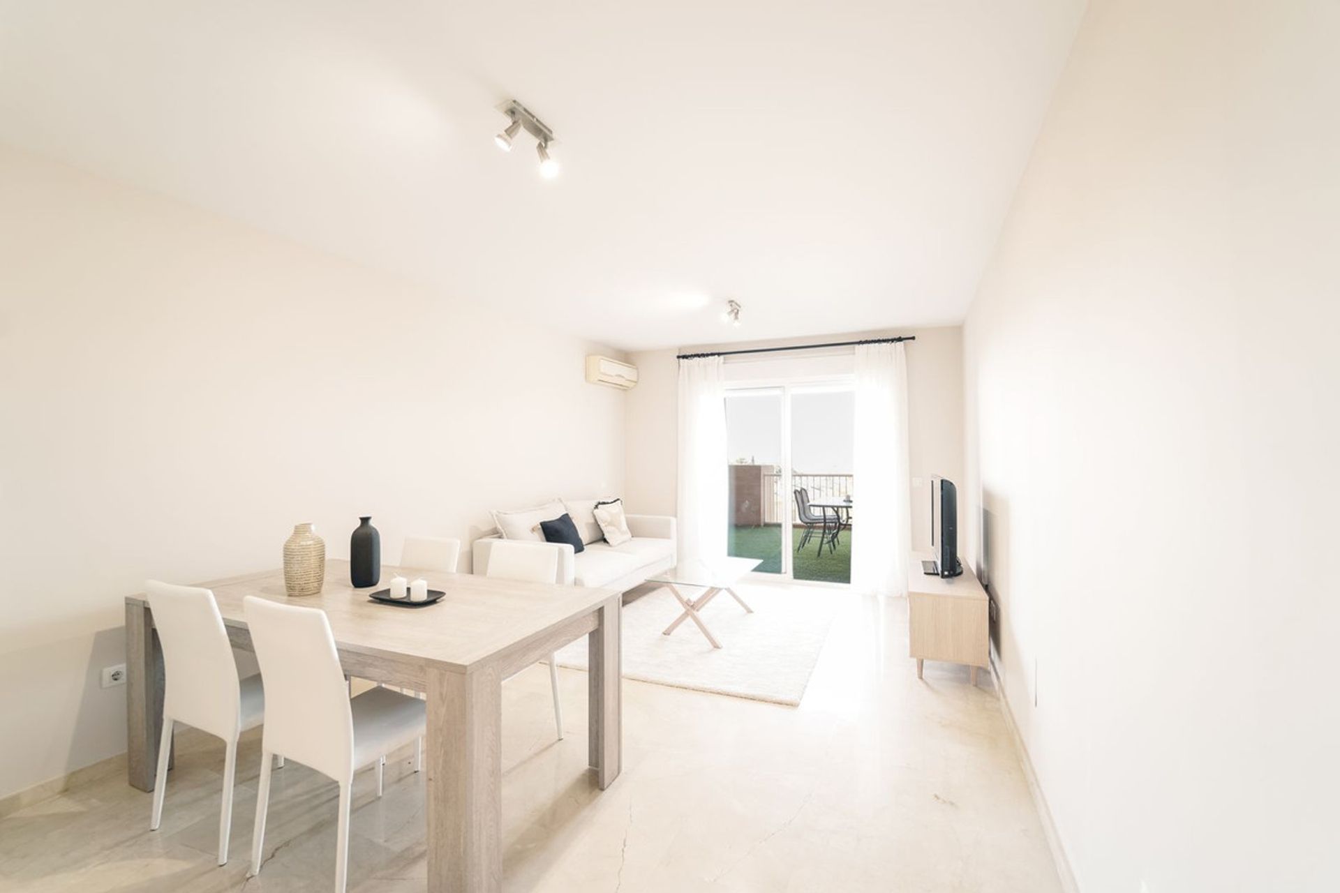 Condominium dans Fuengirola, Andalousie 10969598