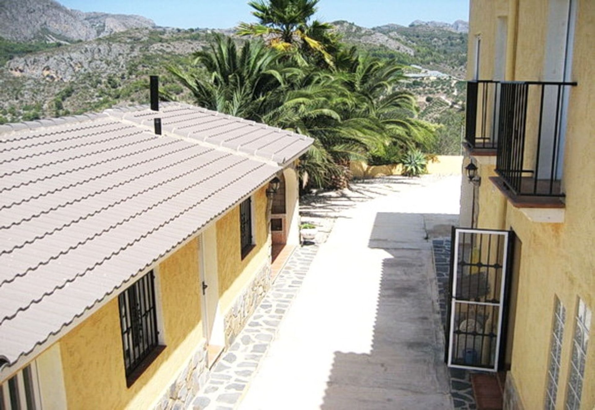 House in Bolulla, Comunidad Valenciana 10969872