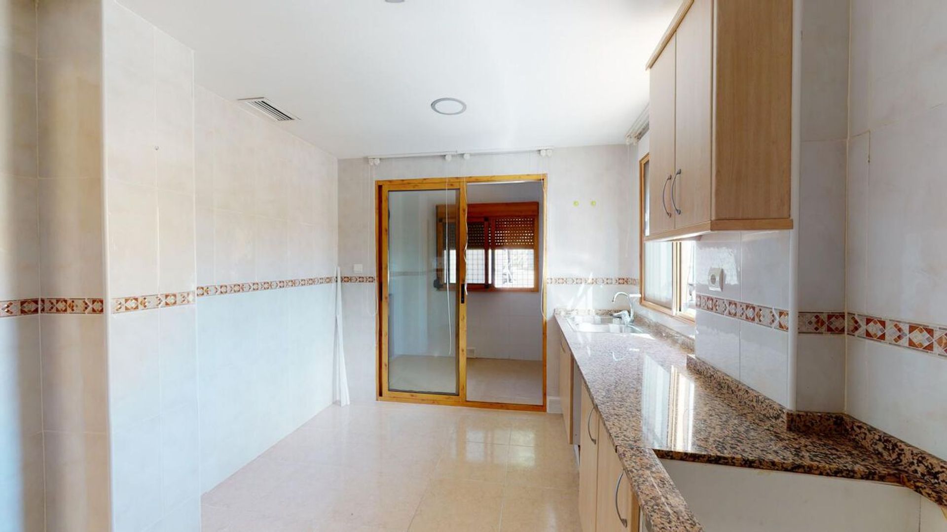 House in La Vila Joiosa, Comunidad Valenciana 10969884