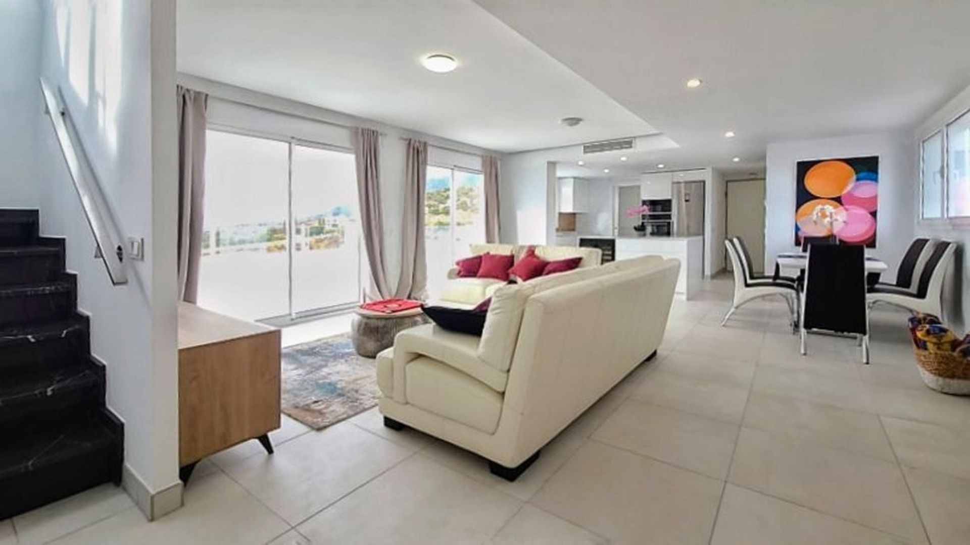 Condominium in Marbella, Andalucía 10970409