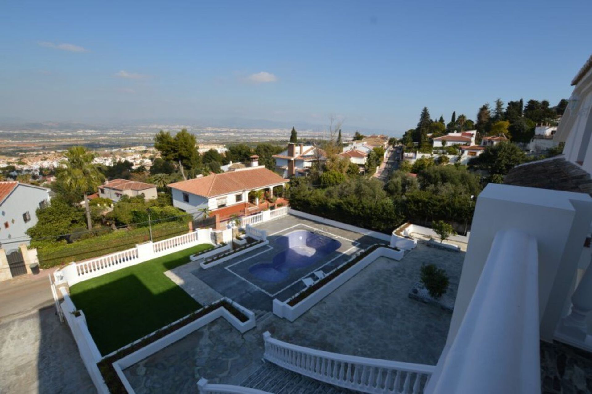 σπίτι σε Alhaurín de la Torre, Andalucía 10970465