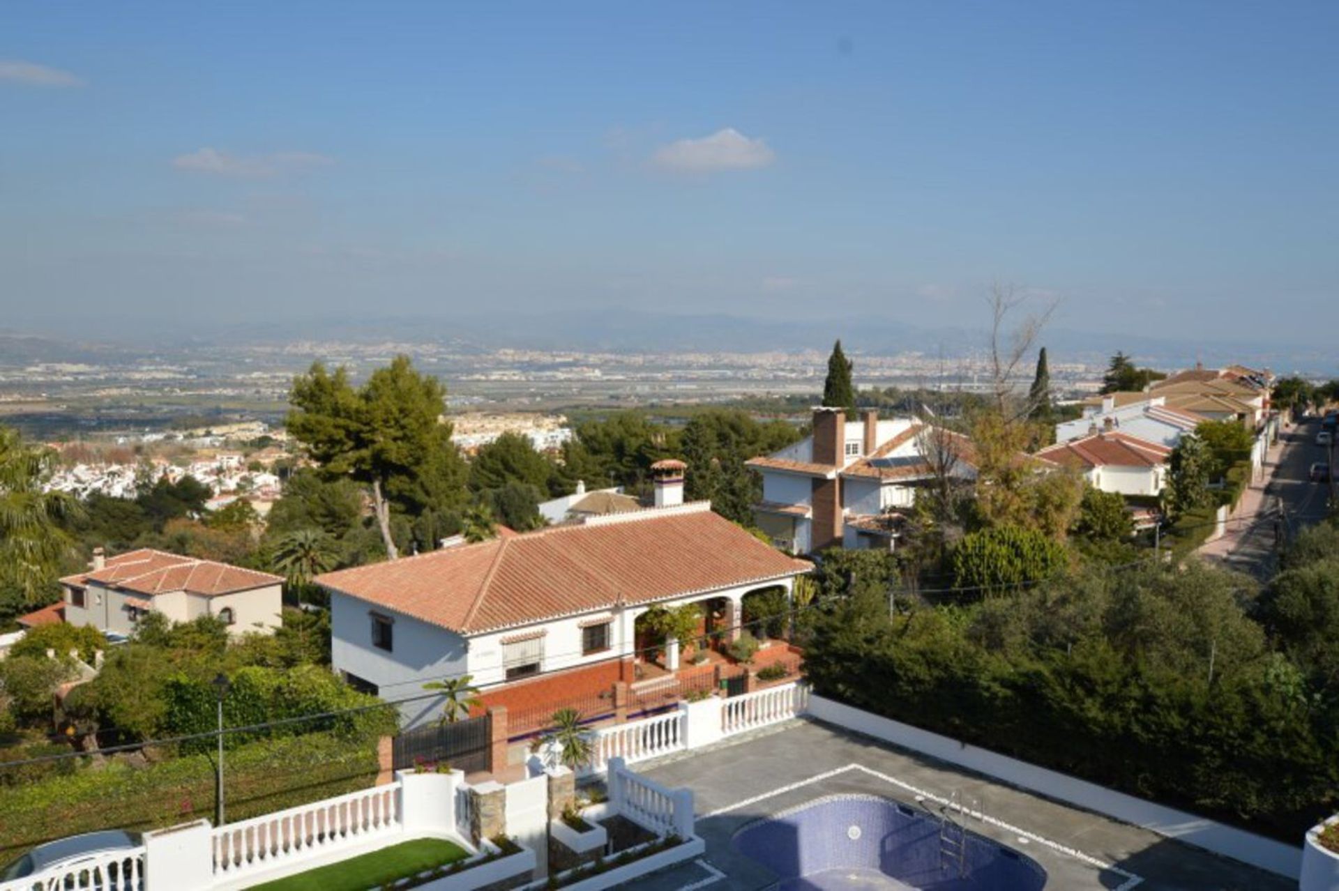 σπίτι σε Alhaurín de la Torre, Andalucía 10970465