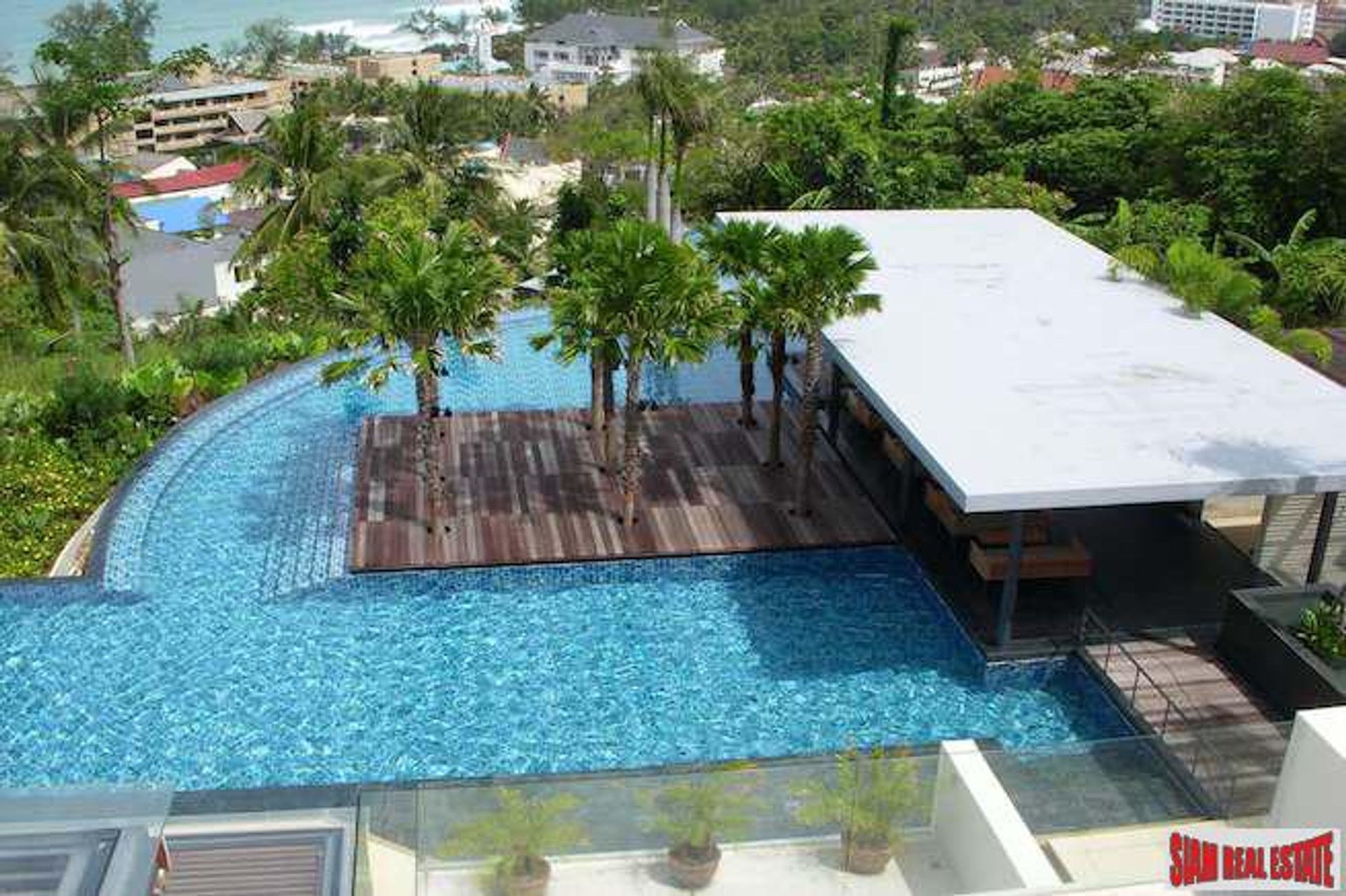 Kondominium dalam Karon, Phuket 10970621