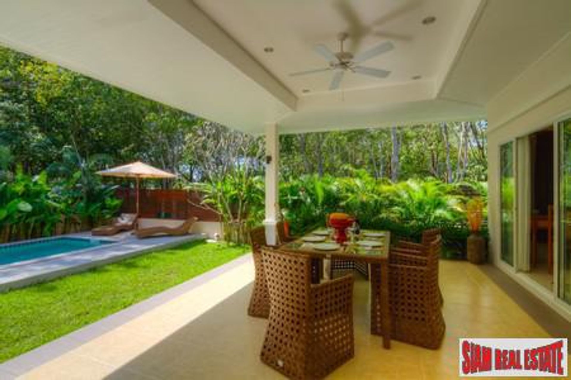 Rumah di Rawai, Phuket 10970649