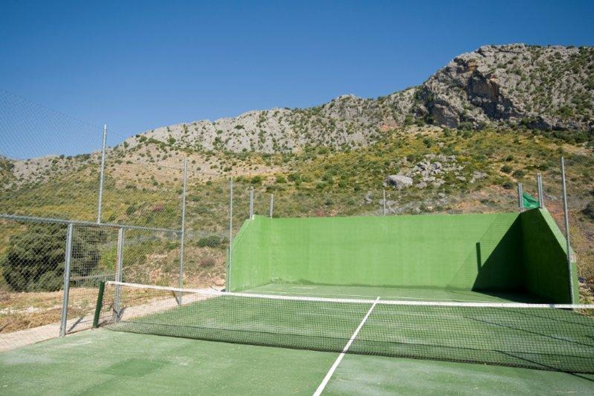 Βιομηχανικός σε Η Ρόντα, Ανδαλουσία 10971063