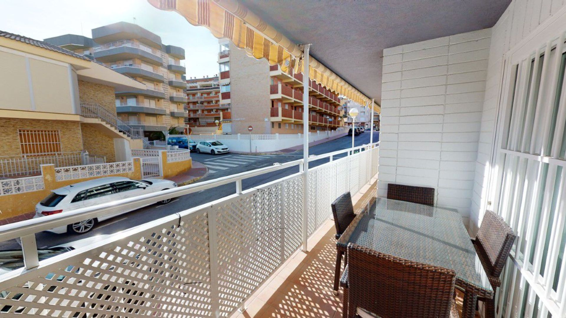 Condominium in Guardamar del Segura, Comunidad Valenciana 10971142