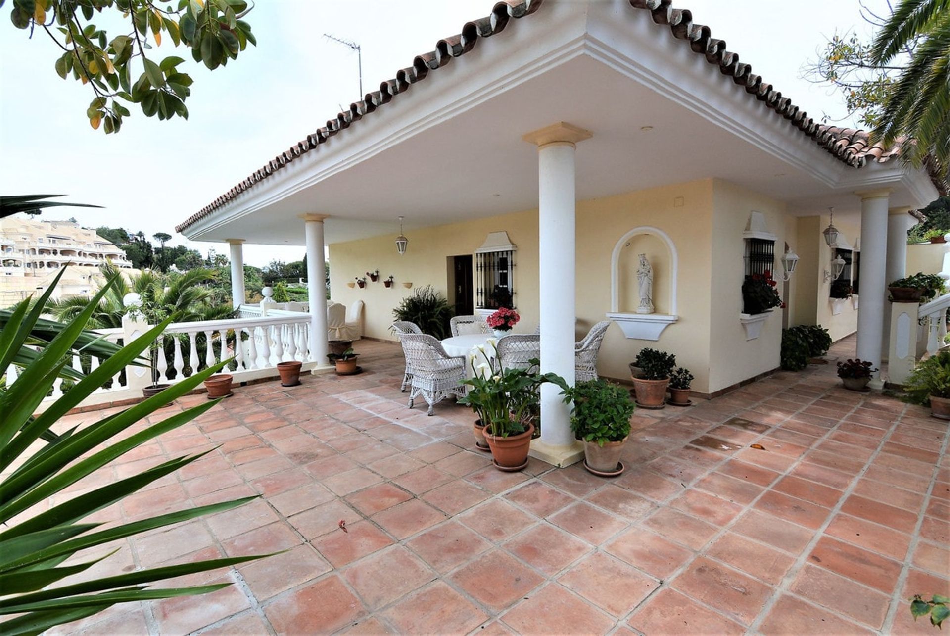 Будинок в Marbella, Andalucía 10971477