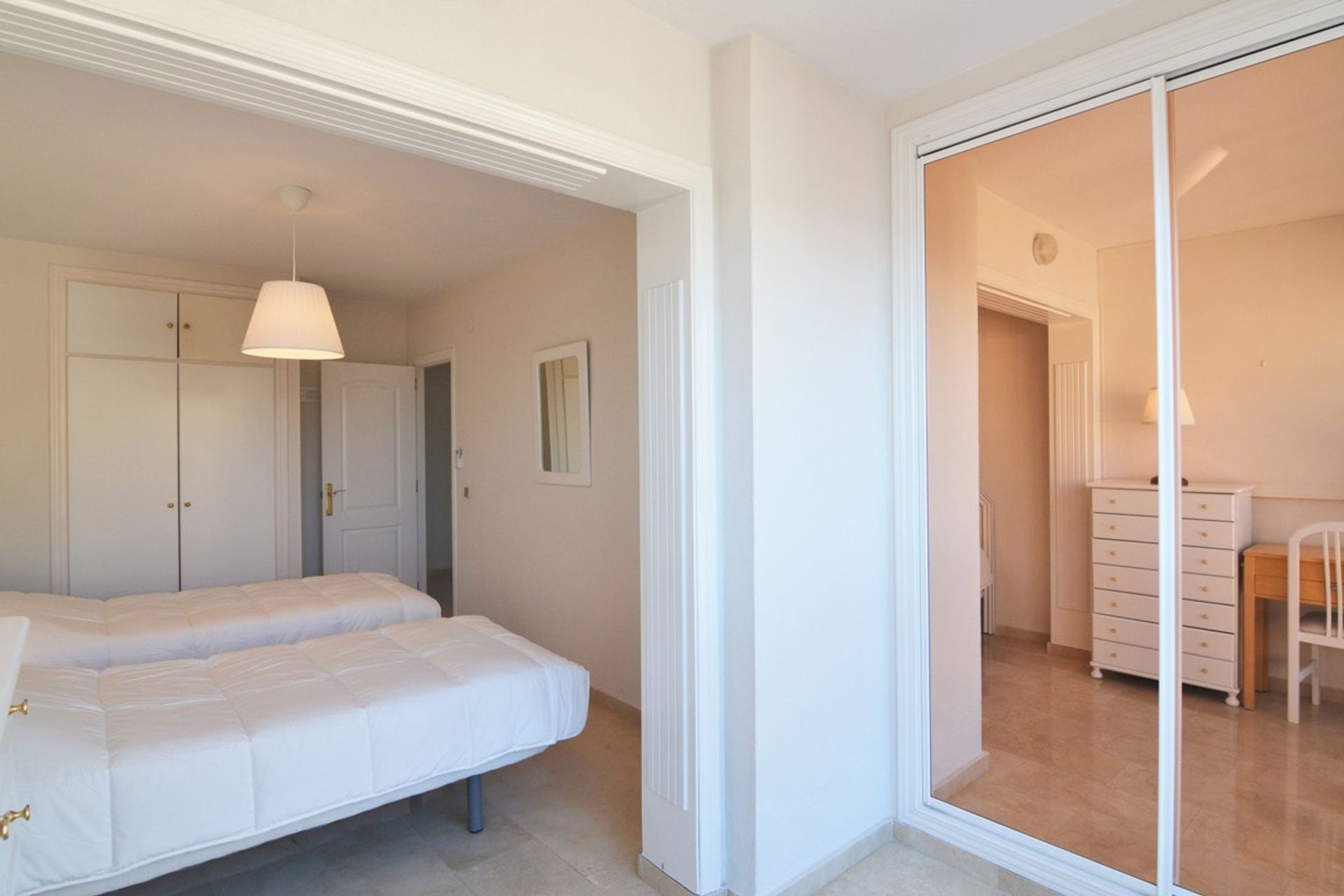 Condominio nel Fuengirola, Andalucía 10971487