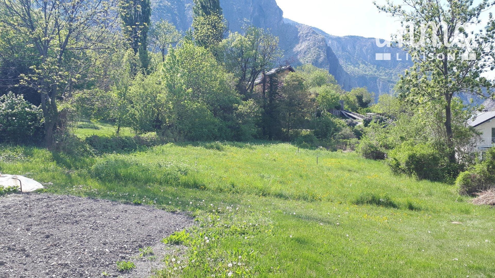 Земельные участки в Saint-Martin-d'Arc, Savoie 10971614