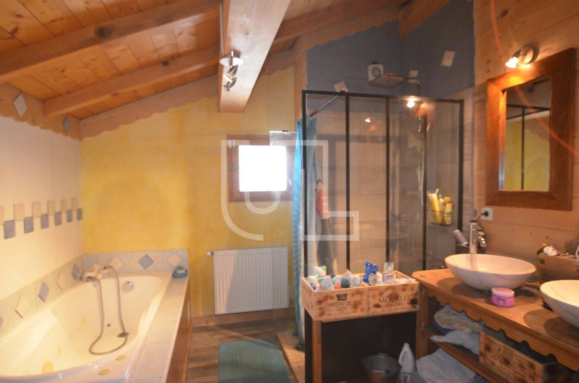 rumah dalam Saint-Martin-de-Belleville, Auvergne-Rhone-Alpes 10975863