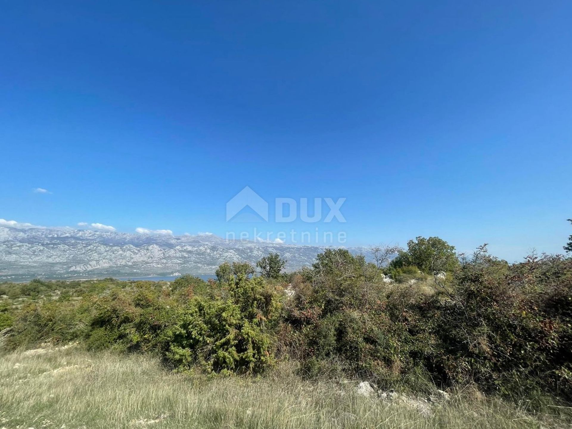 Land in Starigrad, Zadarska Zupanija 10975908