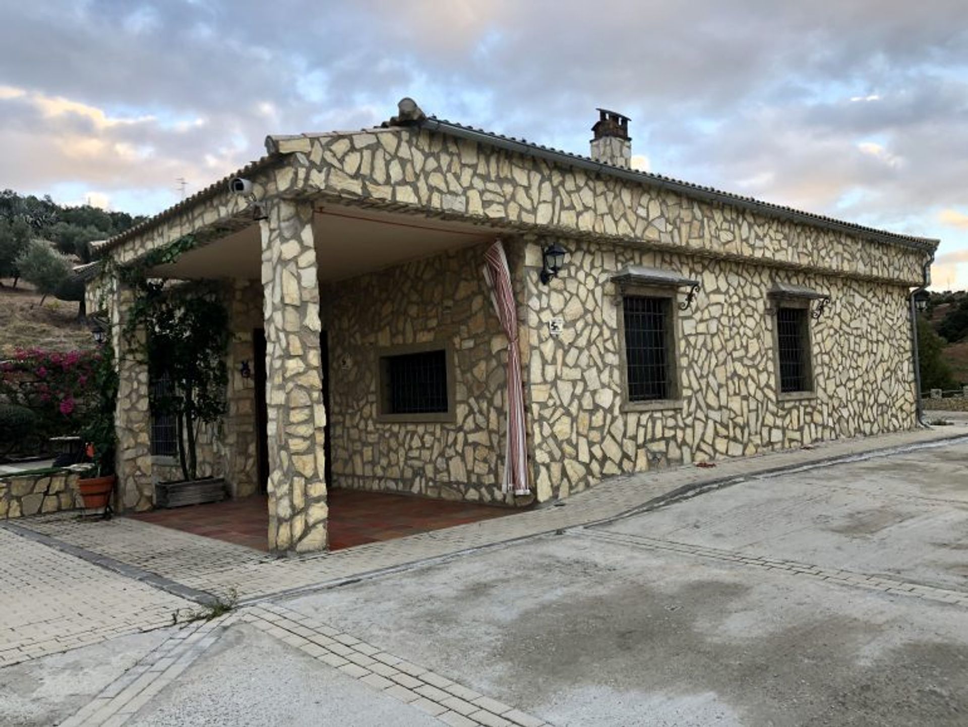 Huis in Pruna, Andalucía 10978434