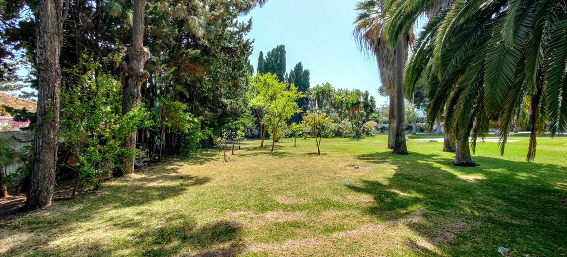 Land i Estepona, Andalucía 10978645