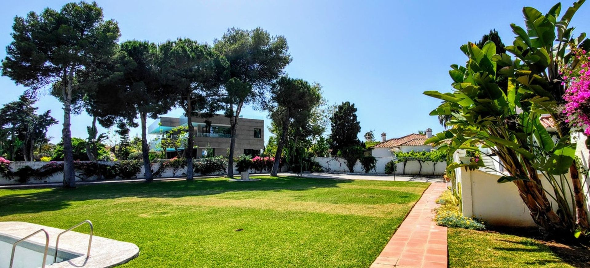 Land i Estepona, Andalucía 10978645