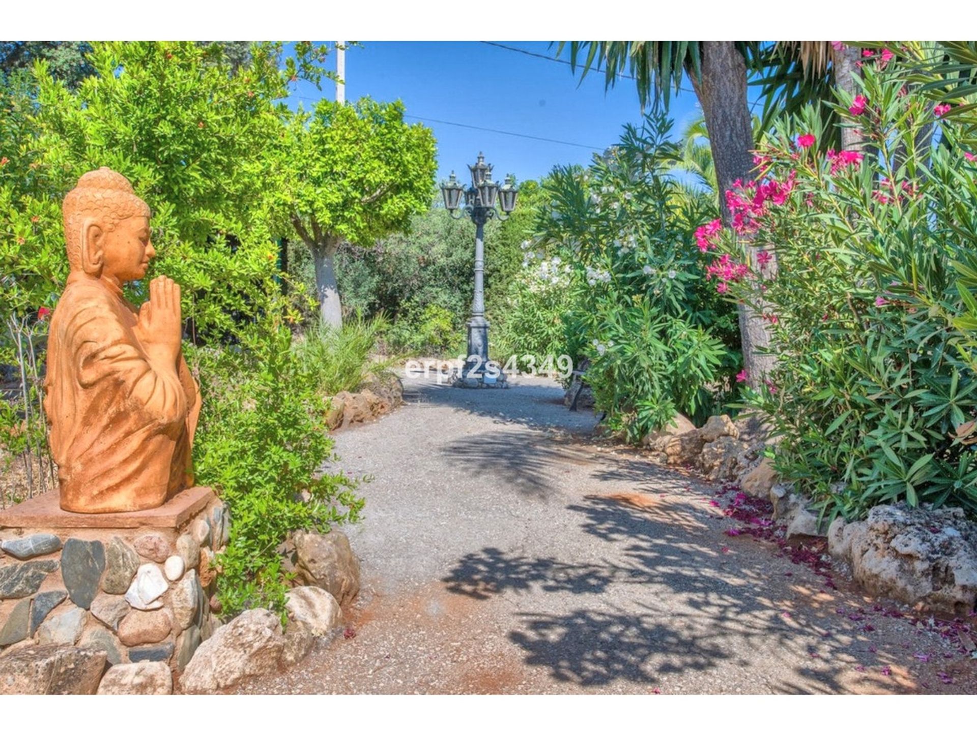 Casa nel Alhaurin el Grande, Andalusia 10978740