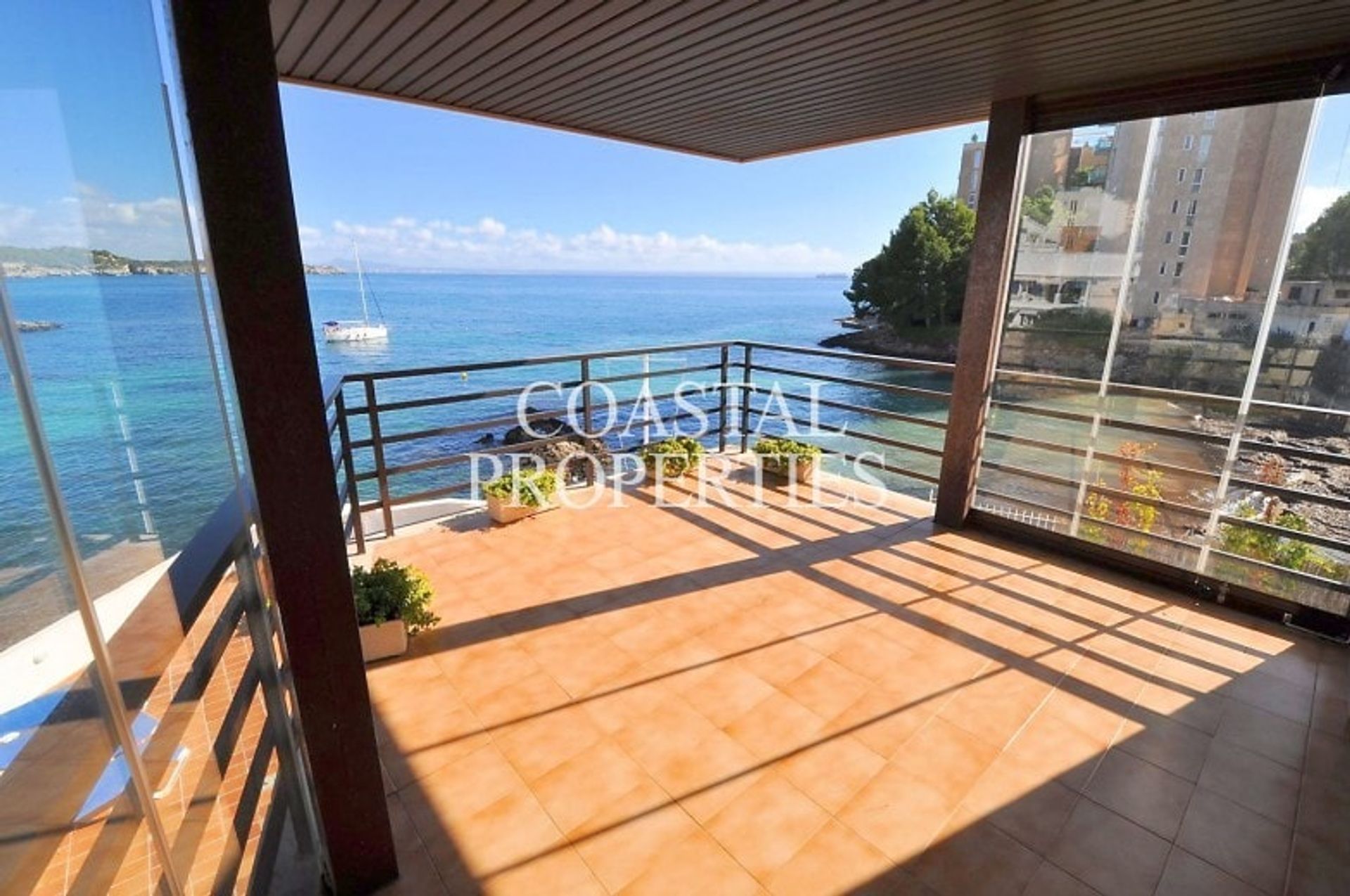 Condominio en La Bonanova, Islas Baleares 10978774