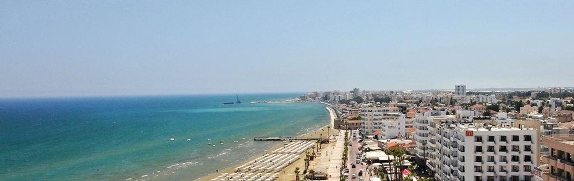 सम्मिलित में Larnaka, Larnaka 10978879