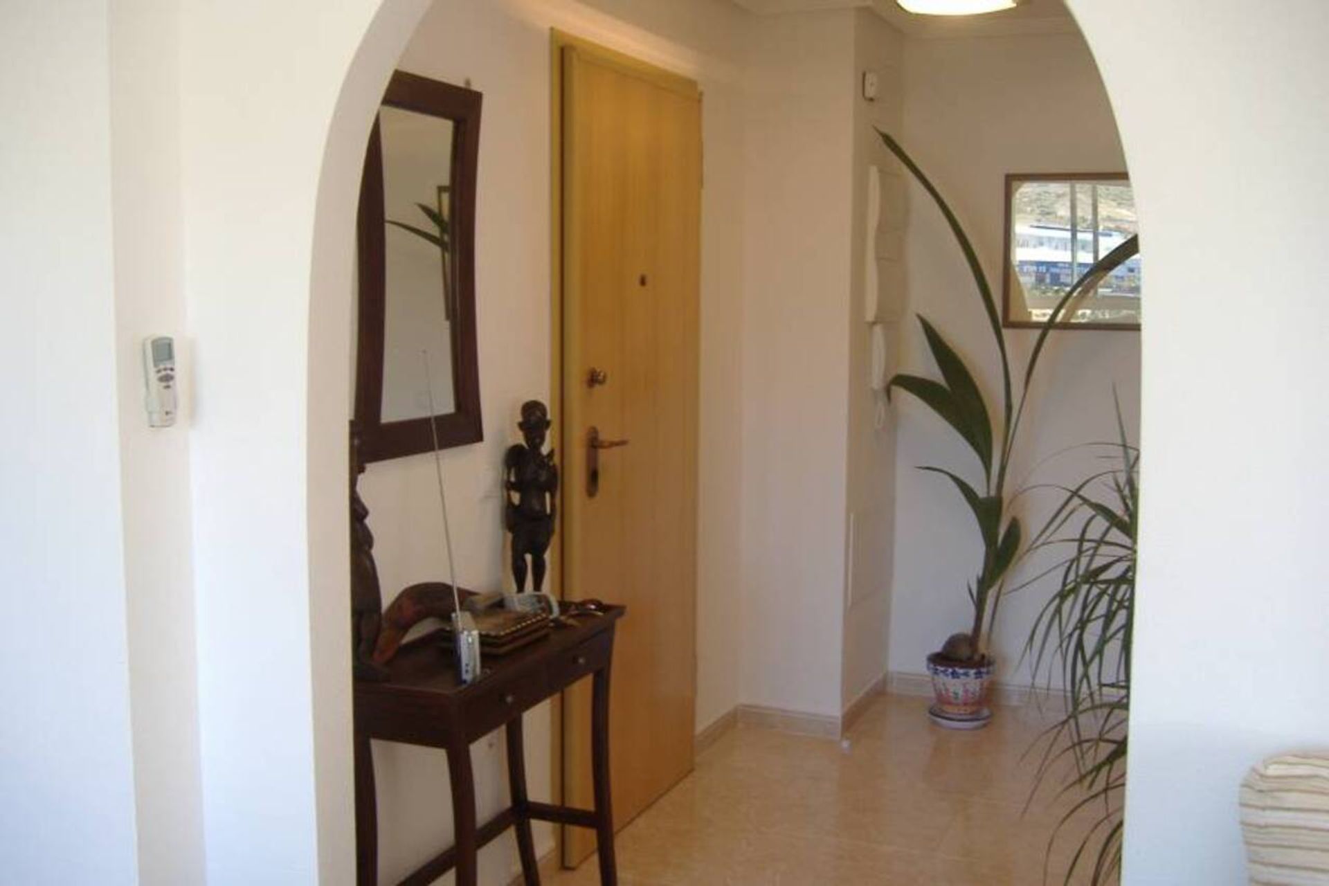 Condominium in La Vila Joiosa, Comunidad Valenciana 10980043