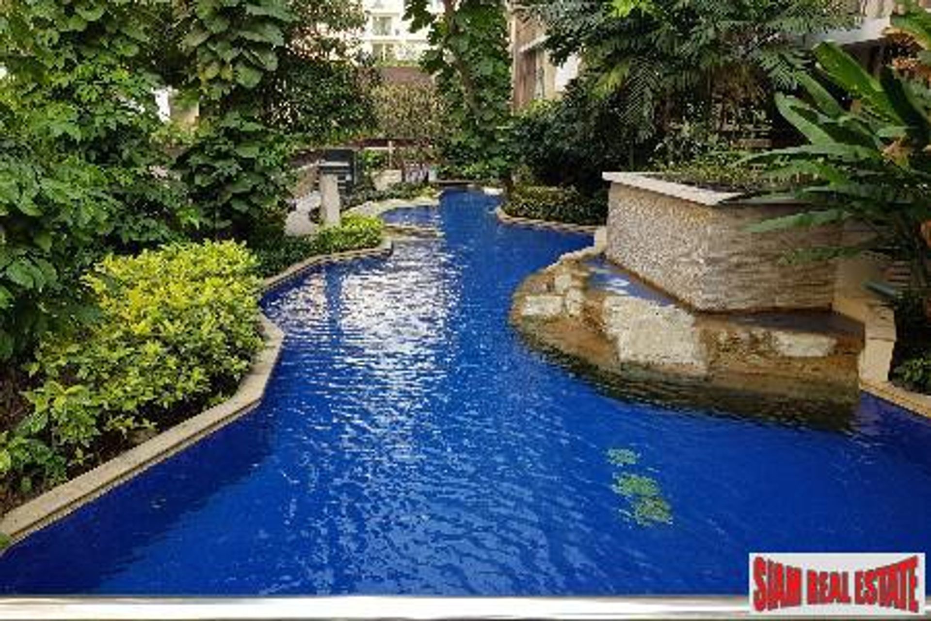 Condominio en Watthana, Krung Thep Maha Nakhon 10981094