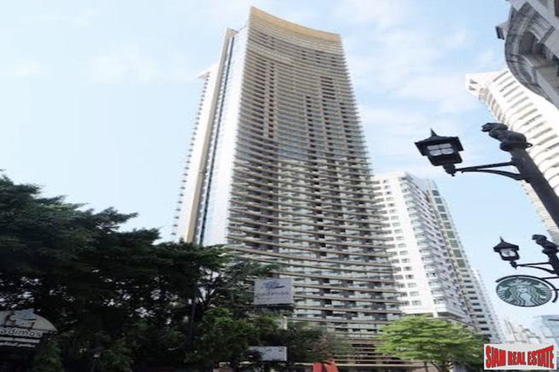 Condominium dans Watthana, Krung Thep Maha Nakhon 10981229