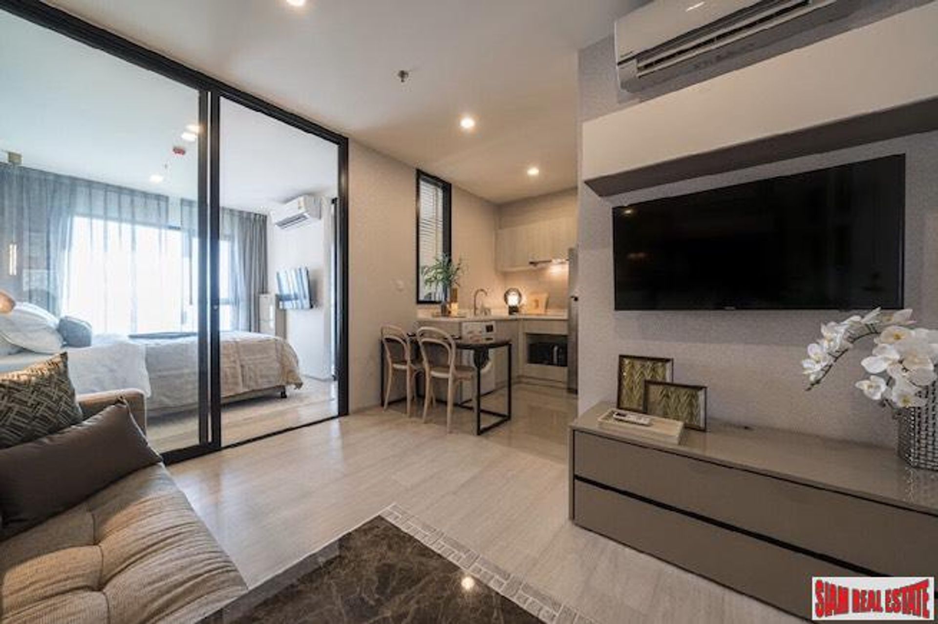 Condominio en Ban Na Song, Krung Thep Maha Nakhon 10981262