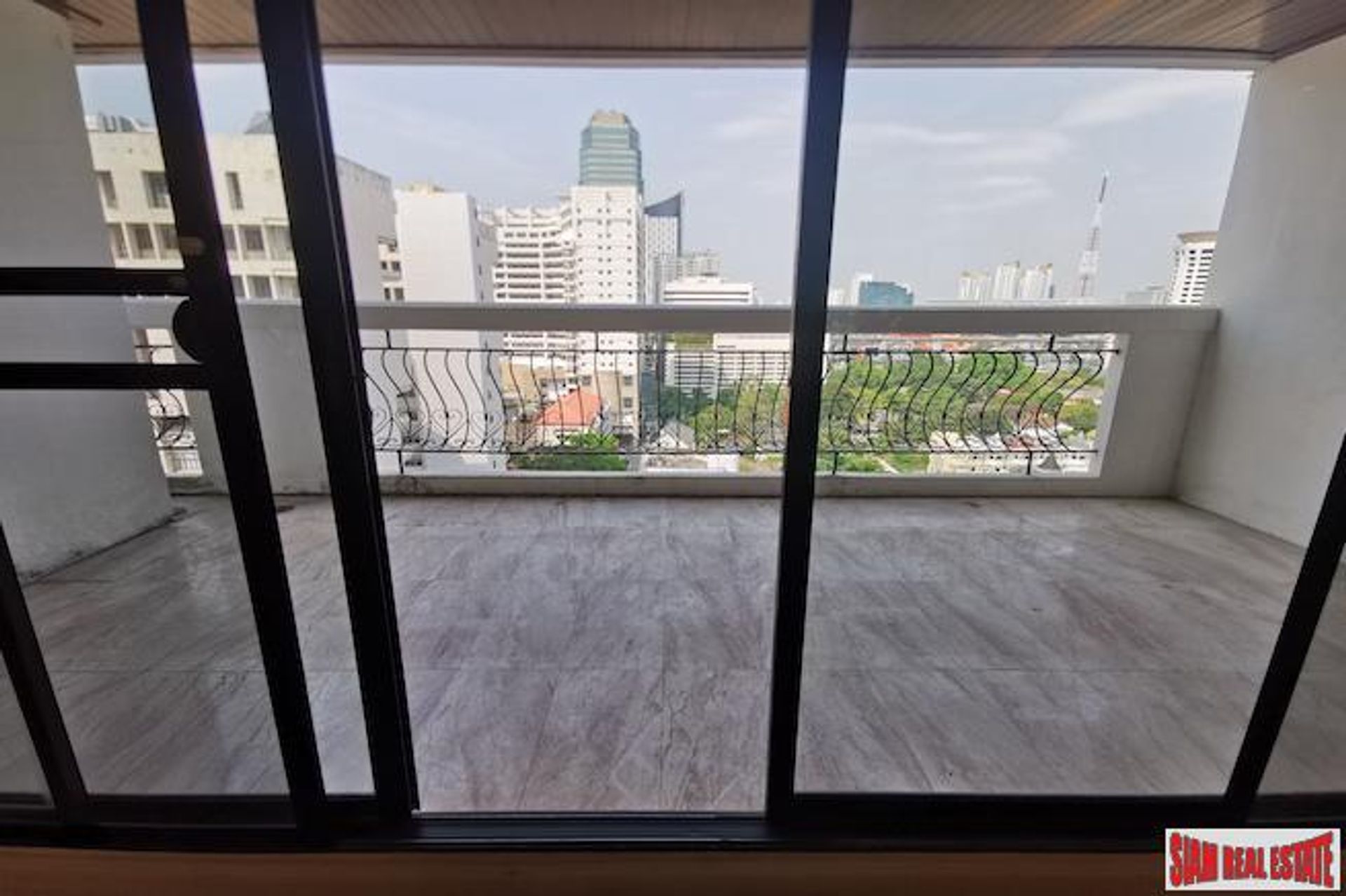 Condominio en Ban Na Song, Krung Thep Maha Nakhon 10981471