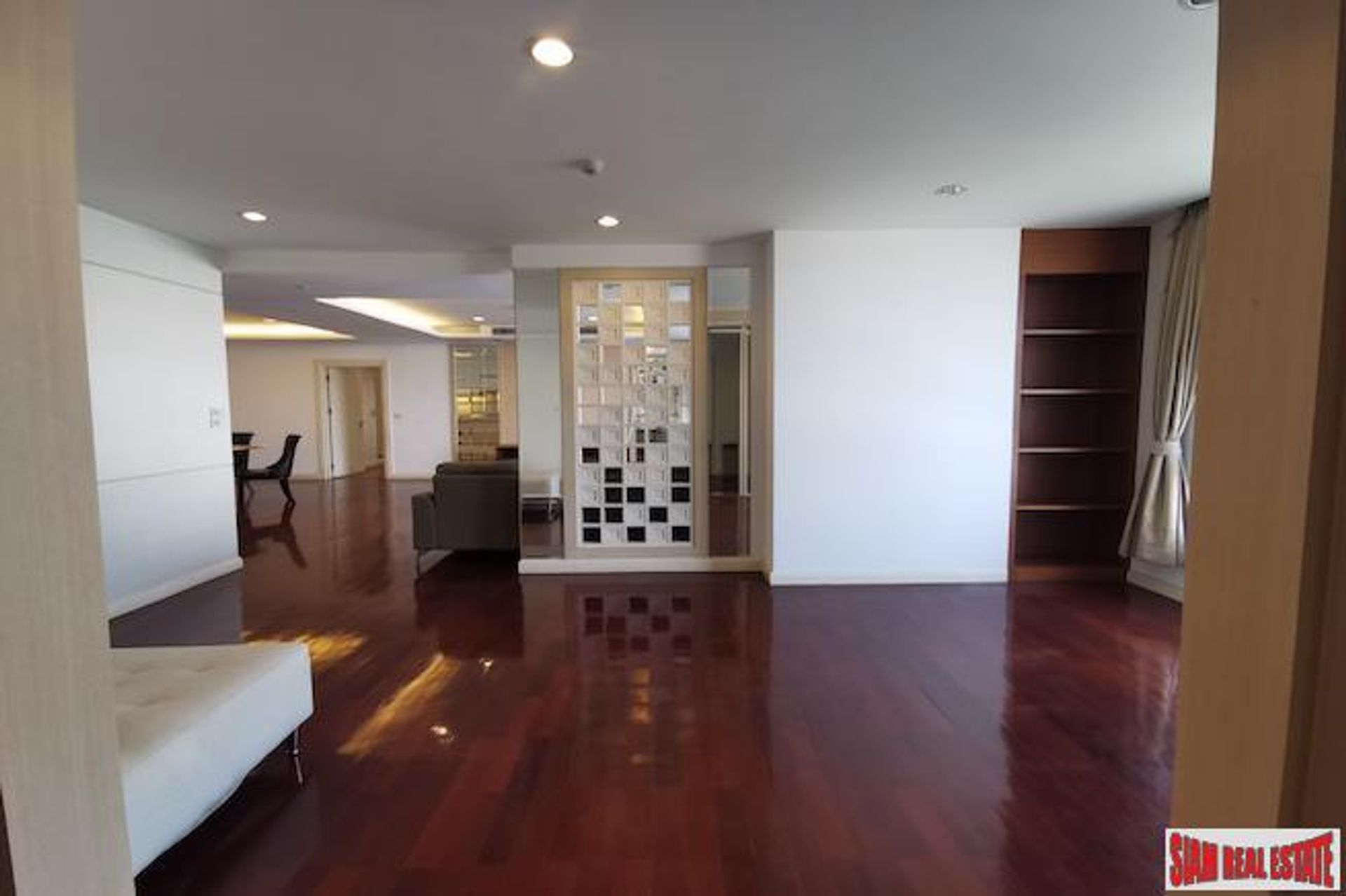 Condominio en Ban Na Song, Krung Thep Maha Nakhon 10981471