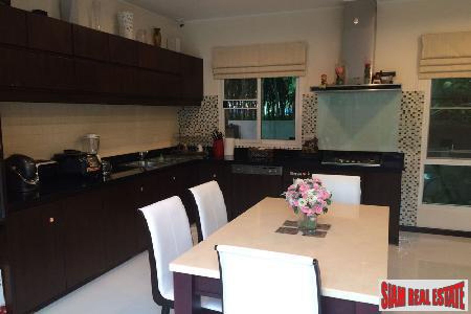 House in Ban Bang Khu, Phuket 10981530