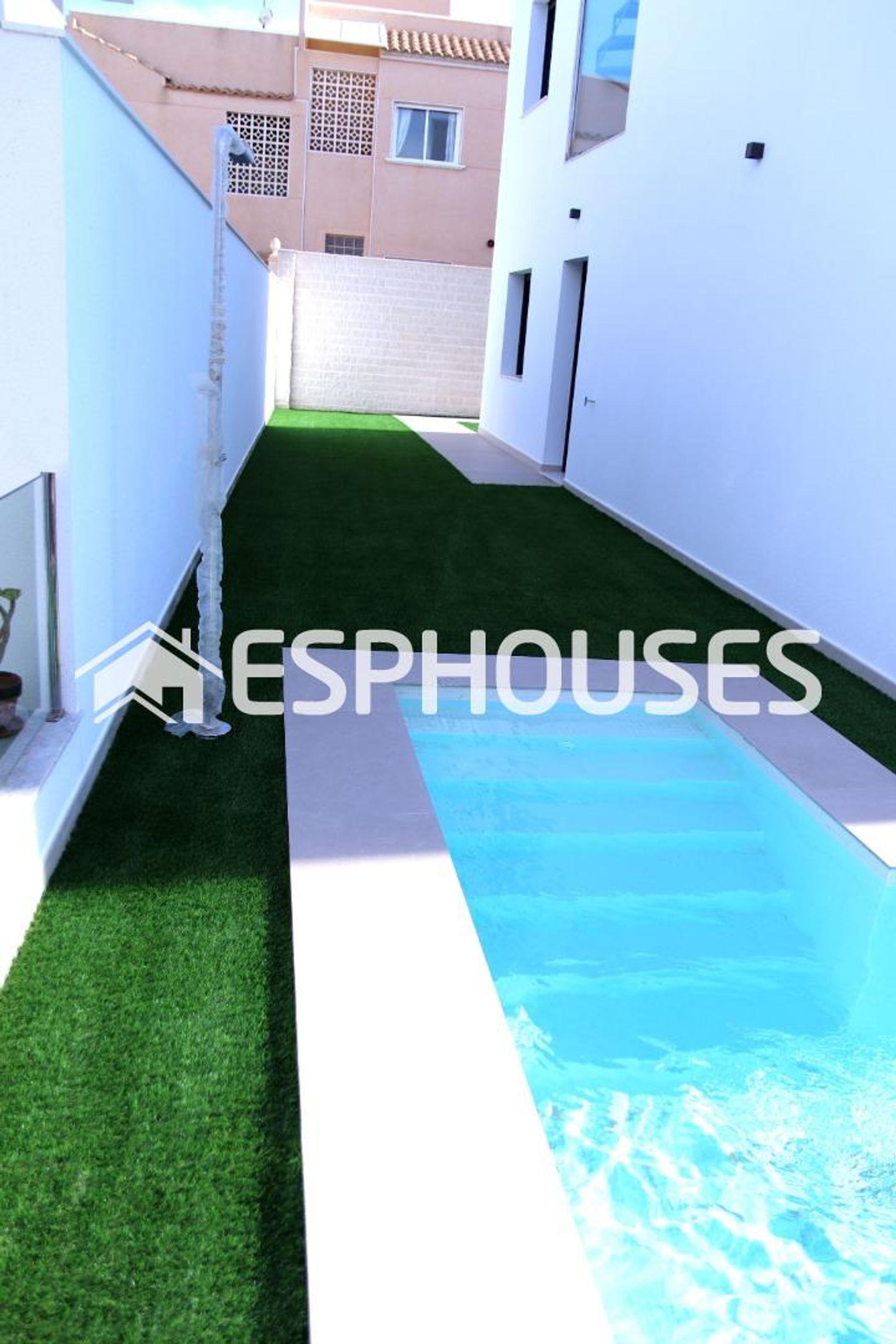 Haus im Torrevieja, Comunidad Valenciana 10982205