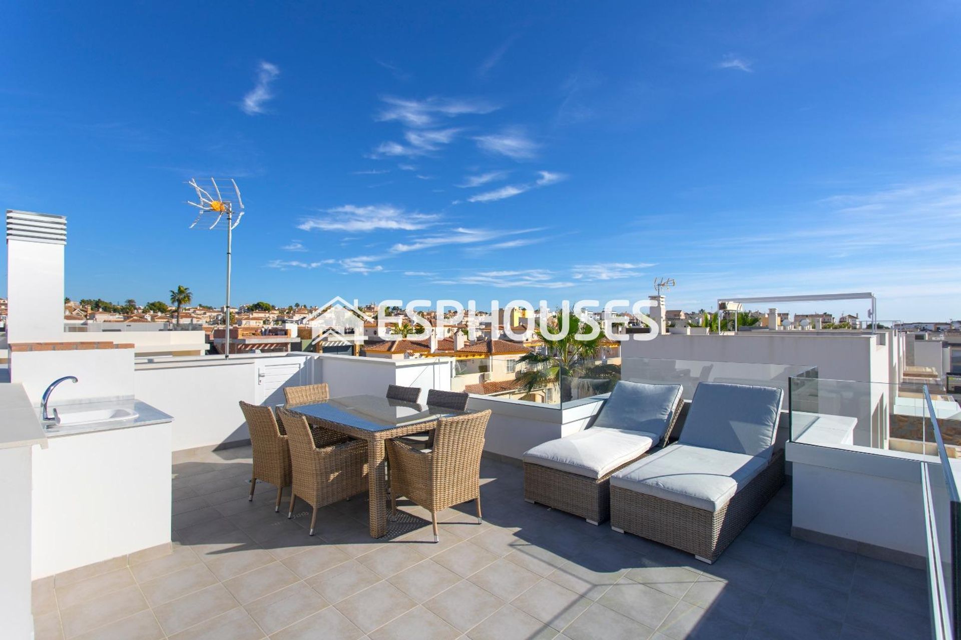 Huis in Torrevieja, Comunidad Valenciana 10982385